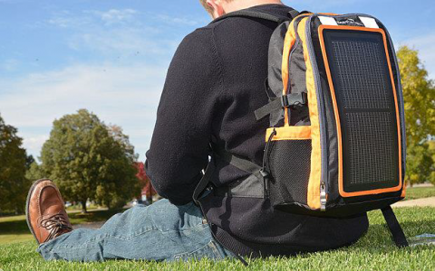  Flexible and lightweight solar cell based backpack makes it easy to produce electricity in remote areas